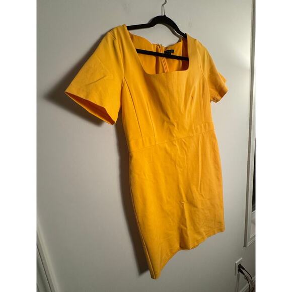 Ann Taylor Yellow Scoop Neck Short Sleeve Sheath Dress in 12 Tall NWOT - Picture 8 of 10